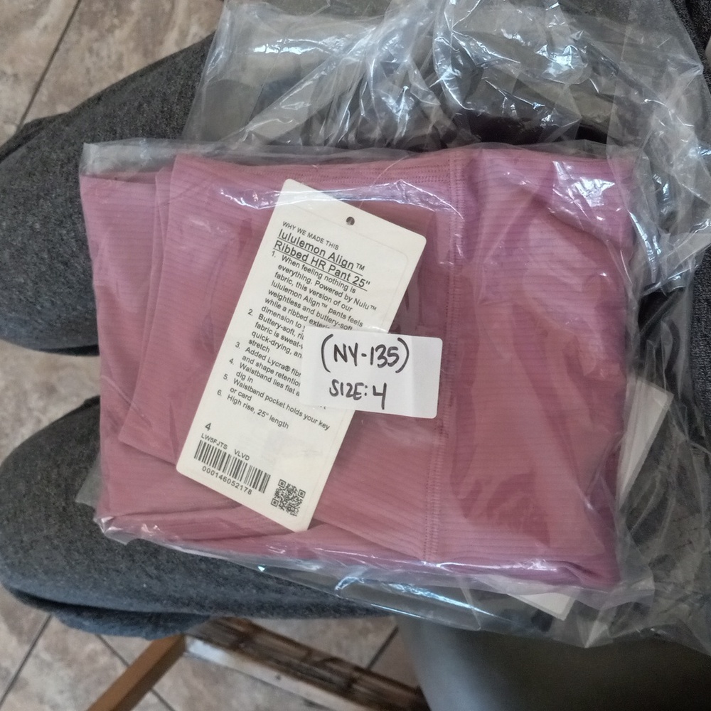 NWT 🍋 Lululemon 🍋  Align  25" size 4 Velvet Dust - Picture 5 of 13